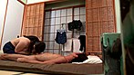 三十路のアニメ好き専業主婦はむっちりメガネ熟女 向井さん30歳 サンプル画像11