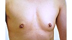 ヌード撮影だけのはずが･･･ かつては地方CMに出演！元モデルのアラフィフ貧乳熟女AVデビュー ゆみさん51歳 サンプル画像3