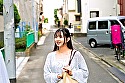 十年ぶりに再会した清楚だった同級生は色気漂う淫乱女に変貌していた！ 望月つぼみ - Image 1