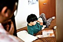 シーン2：実地指導・姉弟 『お姉ちゃんが練習台になってあげる』童貞の実弟にエロ本を突きつけ小悪魔に誘惑した25歳美姉。余裕の騎乗位から一転、絶倫に覚醒した弟の巨根に押し倒される狂乱の逆 かたよせ萩花