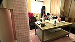 一般女性の日常を数日間隠し撮り ストーキング盗撮オナニー サンプル画像21