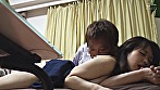 （秘）隠し撮り映像流出！！中年おやじが隠し撮りした人妻との秘め事 世間知らずの人妻がおやじの口車にのせられ･･･ サンプル画像5