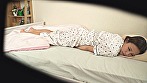 日常をレンズ越しに視姦した映像 家庭内覗き撮りオナニー サンプル画像1