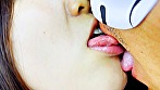 M男が街中で女性に声をかけてキスさせてもらう アパレル店員 さゆりちゃん 画像8