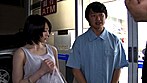 彼女のお姉さんは、誘惑ヤリたがり娘。 鈴村あいり サンプル画像4