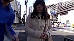 街行くセレブ人妻をナンパしてAV自宅撮影！旦那のいない家でヤる背徳感まみれの中出し性交！！ vol.4 人妻6人 in 新宿・渋谷・港区 サンプル画像1