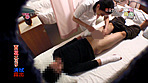 病院で露出！勤務中に見せたがるナースたち サンプル画像16