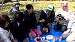 総勢25人のお花見大乱交スペシャル～ほろ酔い女子大生・OL・ママさんとオマ●コ 画像1