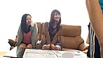 妹の友達が目のやり場に困るミニスカ娘ばかりなのでたまらん サンプル画像2