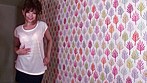 伊藤りなちゃんのド迫力デカパイが激震！素股ギターで完璧にイキ果てる サンプル画像2