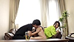 おじいちゃんの介護士は見るからにスケベそうなムチ尻美熟女（2）～介護のかたわら僕のチンポをしゃぶってきた！ サンプル画像8