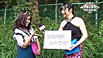 純朴な田舎娘にニューハーフのオチンチンを見せつけたら興味津々でオマ●コをムズムズさせていたので木陰に誘ってSEX 画像16