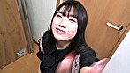 街行く女性16人！スマホに入っている一番エロい動画を見せて下さい