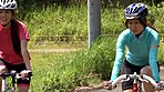 自転車愛好会のピチピチ桃尻女子大生がお尻穴あきサイクルウェアで羞恥サイクリング サンプル画像1