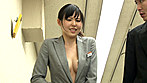 巨乳女子社員 年末ノーブラ羞恥業務 サンプル画像18
