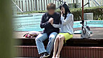 中出し公開プロポーズ成功したら結婚式費用100万円 みんなに見られて嫌と言えない！超ハイリスクなサプライズ！ 大勢の人前でチ○ポ挿れっぱなしで婚約は成立するのか！？ サンプル画像2