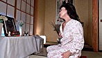 シーン1：五十路の美乳未亡人 2