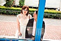 マジックミラー号ハードボイルド 1秒に19回の激ピスマシンバイブで人生初のポルチオイキを体験して潮を吹きまくった彼女さんはデート中の彼氏を裏切ってデカマラを自分から挿入してしまうのか！？ 5 サンプル画像1