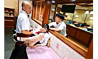 羞恥！美少女完全淫乱♀化ビッグバンローター 電圧85倍！電マ以上に強力な振動で容赦無く野外失禁させる爆弾ローターをキツマンに強制挿入されアルバイトするファミレス娘 - Image 16