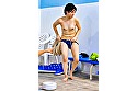 シーン3：素人バラエティ つるぺたJDが挑戦する男水着ドッキリGP＜市営プール編＞