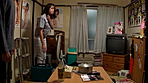 仕事で男の部屋に訪れた女性を横目に、オナニーをしていたら女も我慢できなかったのか、そのままヤラせてくれた。 - Image 21