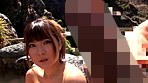 混浴風呂に入浴しているカップルの女の前で俺のデカチンを見せつけたら彼女の視線がくぎ付けに！彼氏には内緒でこっそりヤッちゃいました！！ サンプル画像20