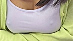 ファザコン気味のお隣さんが中年一人暮らしのオレ宅に手料理ピンポン。「ちょっと作り過ぎちゃって･･･」と言いながら見せつけるノーブラ乳首ポッチ 突然のボインおっぱいに思考停止！！ サンプル画像2