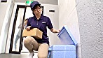 宅配BOXに仕込んだ媚薬スモークを吸い込んだ宅配女子を介抱すると、効果抜群で触れるだけで感じるカラダに！！よだれを垂らして自らチ●ポを求め、さらには自ら挿入して腰を振り、イキ狂う性欲モンスターのおま●こに中出しでザーメンを配達！！ - Image 1