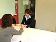 就職活動応援フェア実施！！SOD入社面接の為に上京中のお嬢さん！SODが無料でご用意したドキッ？壁からチ○ポが！？ ウィークリーマンションでチ○ポと同棲してみませんか？ サンプル画像2