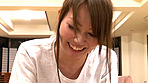 SOD女子社員に下った史上最大の業務命令！！ 制作部宮川怜子編 「合宿に打ち込む母校の後輩女子大生陸上競技部員をAV出演させてきなさい！！」 サンプル画像17