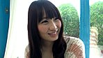 マジックミラー号の中で街行くお嬢さん！！どんなに感じても「ずっとカメラ目線」で見つめて サンプル画像2