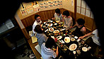 学生時代に大好きだった同級生とMM（マジックミラー）号で2人っきりになったら念願のセックスまで出来るのか！？ サンプル画像2
