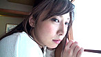 SOD人妻レーベル史上最高の30代 こんなにも清楚で美しい人妻がAVに出演するという奇跡 佐々木あき 35歳 最終章 旦那と子供を忘れ、1泊2日の羞恥温泉不倫旅行 焦らしに焦らされ火照った身体は、男性器を求めて濡れ滴る･･･チェックイン直後に即挿入 旦那以外の男に全身を見られながらの羞恥SEX 寝起き4P SEX サンプル画像4