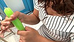 マジックミラー号 究極のオナニー方法！？「好きな形のチ○コ作ってみませんか？」街行くお姉さんが自分好みの特製チ○コを作ったら、実際に挿れたくなり･･･自作ディルドオナニーじゃ我慢できずに本物チ○コ挿入で、やっと満足 サンプル画像14