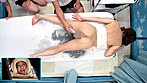 マジックミラー号 ビーチで見つけた激カワビキニギャルの日焼けで火照った美尻をキワキワオイルマッサージ！感度が上がったトロトロま○こは何度も失禁、彼氏の目の前で何度も快楽オチ！！ サンプル画像19