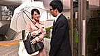 『えっ？僕が10,000人目の客！？記念サービスがある！？』人妻デリヘルを頼んだら、偶然、トップキャスト5名が来ることになってしまったら貴方はどうしますか？ サンプル画像1