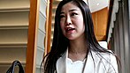 「普段は真面目に生活しています。ただ時々頭の中がSEXの事でいっぱいになって全てがどうでも良くなるくらいに●されたいんです。」ドMの秘書が普通のSEXでは飽き足らず自ら志願しAVデビュー 青山みき サンプル画像1