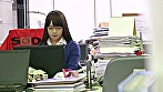 史上最高恥ずかしがりSOD女子社員 不安と興奮でずっと手をぎゅっとしてるドキドキ涙目初SEXを撮影出来ました！ Webプロモーション部 入社1年目 中原愛子（24） アエギ方もわからないほど初心なのにおまんまんはもの凄くヌルヌルに！ サンプル画像1