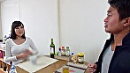 誰とでもヤル女は実在した！―噂のヤリマン団地妻に潜入取材！― サンプル画像5