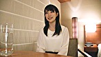 八尋麻衣（19） 清楚なフリしてスケベな妄想少女 デビュー前の未公開初SEX サンプル画像1