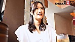 あの雨上がりの駅前で僕らは一生忘れられない人妻と出会ったんだ。 吉田楓 30歳 AV DEBUT サンプル画像1
