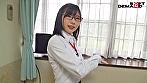 ロケ研修中の女子新入社員に突撃・野球拳！ 岡部美穂