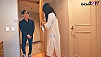 思春期の男子には刺激が強い色気溢れる保健の先生 桂木春香 32歳 AV DEBUT