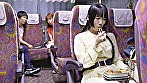 大型連休の高速バスが事故渋滞にハマって･･･。都内に帰るまでの7時間、声の出せない状況で隣の人妻に囁き誘惑されまくった。（2023年7月末日） 紗倉まな - Image 8