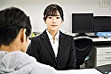 内見にきた新婚夫婦の旦那を寝取って契約成立させる不動産レディの生ハメ中出し営業 青空ひかり