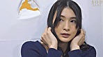僕の住むアパートの隣室の美人妻は欲求不満だった。夫婦喧嘩で空いた直径10cmの壁穴越しに立ちバックで膣奥を突きまくった密かな不倫関係5日間。 本庄鈴