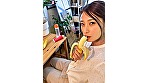 シーン3：SNS総フォロワー4万人の公務員 市役所勤務のイラマで感じる奥さん 永尾あかね 37才 AV DEBUT イスタアカウントrobo__kiss で活動中