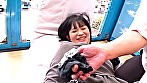 マジックミラー号撮って出し！街行く女子〇生がおま〇こ丸出し拘束されたまま何度もイカされ絶頂潮吹き！人生初の快感に火照りが止まらない素人娘はデカチンを見せつけられると連続中出しも拒めない！～ゆず編～ 画像6