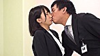 羞恥新卒美少女を裸にして尻穴と膣穴の奥まで視姦する「セクハラ圧迫面接」危険日に中出しされたのに不採用にされ号泣！ 2023春 由良かな