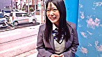 街行く女子〇生がおま〇こ丸出し拘束されたまま何度もイカされ絶頂潮吹き！人生初の快感に火照りが止まらない素人娘はデカチンを見せつけられると連続生中出しも拒めない！マジックミラー号撮って出し！～ひなた編～ 画像1